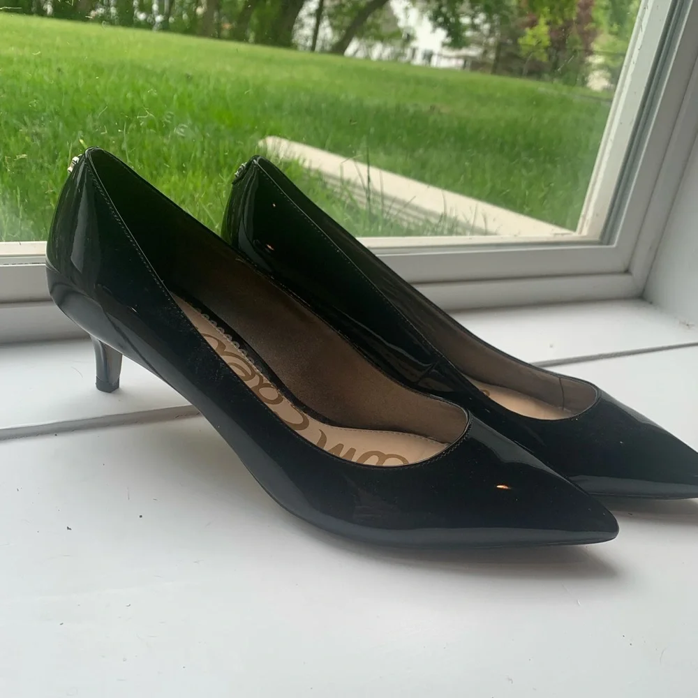 Sam Edelman Black Heels - Picture 2 of 4